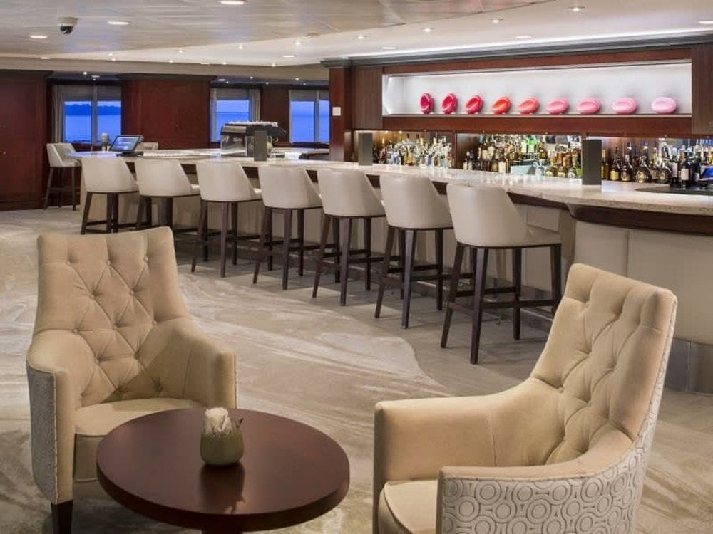 Фото Azamara Pursuit