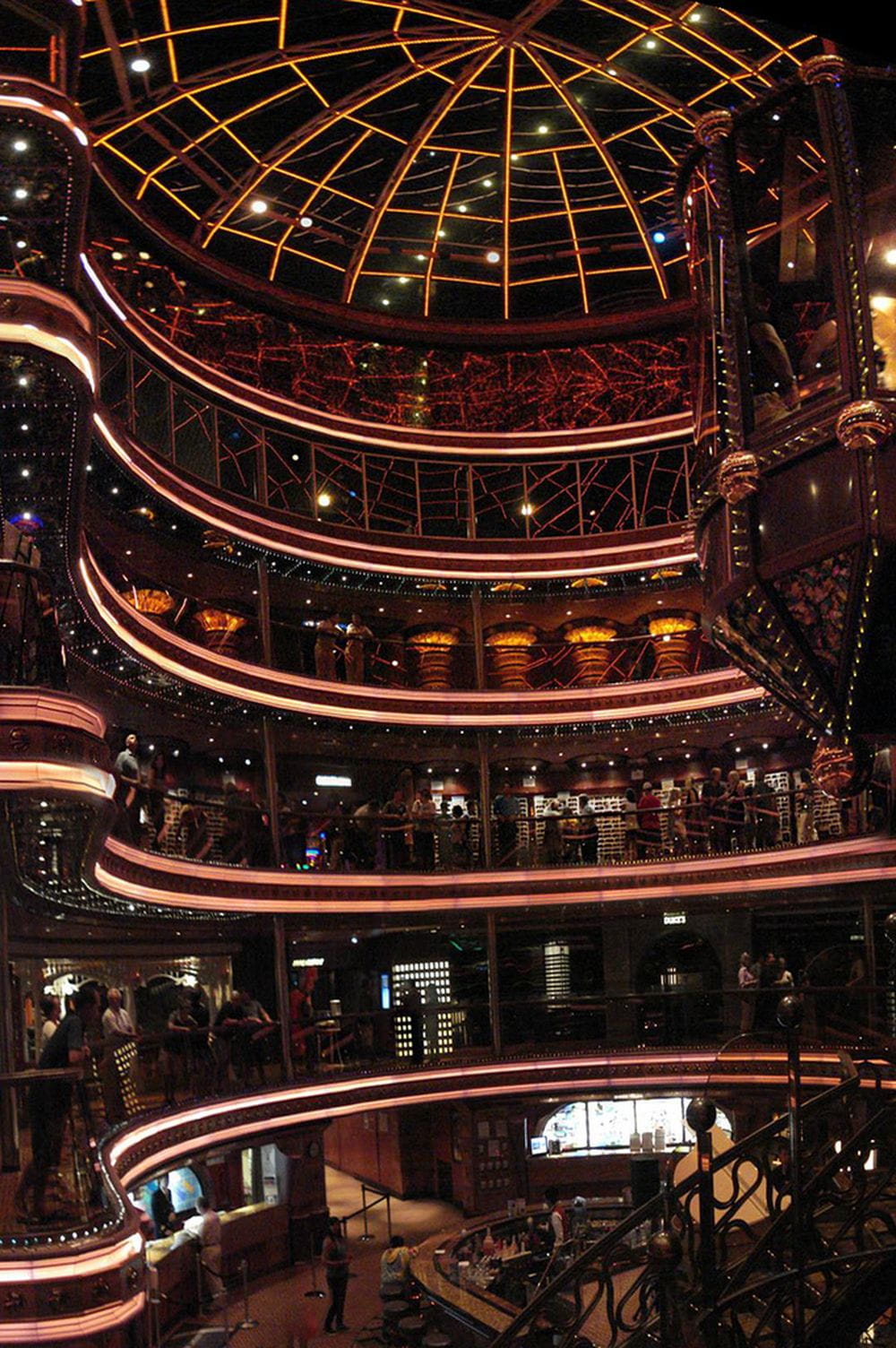 Фото Carnival Elation