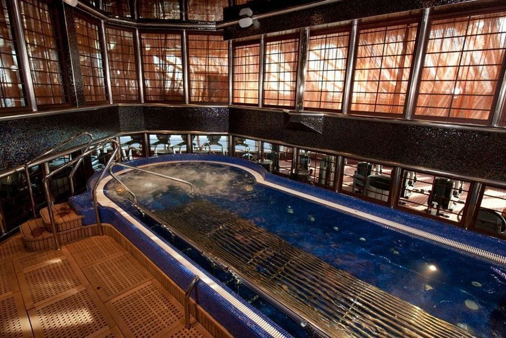 Фото Carnival Horizon
