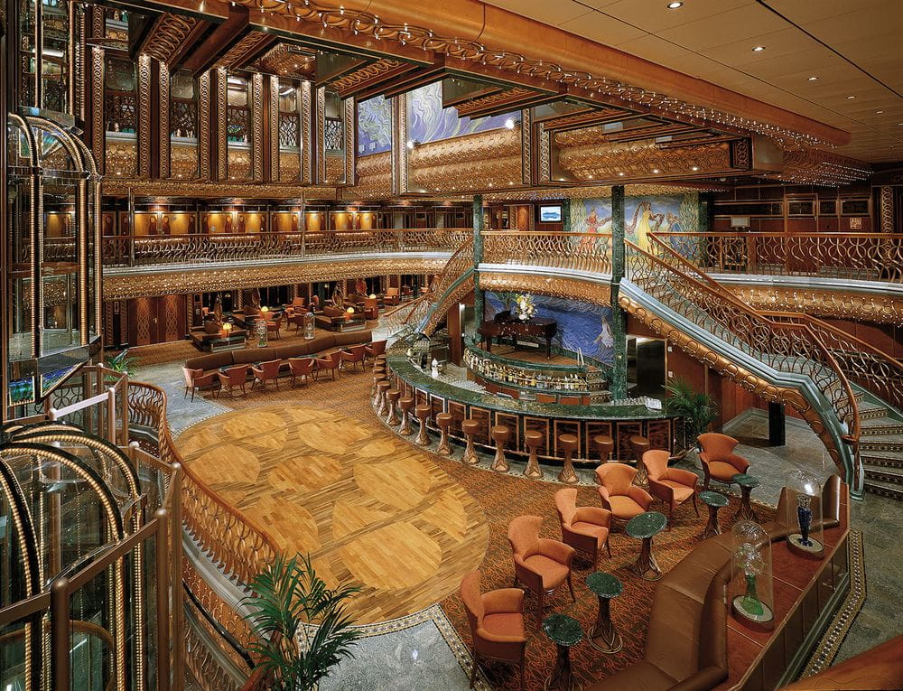 Фото Carnival Spirit