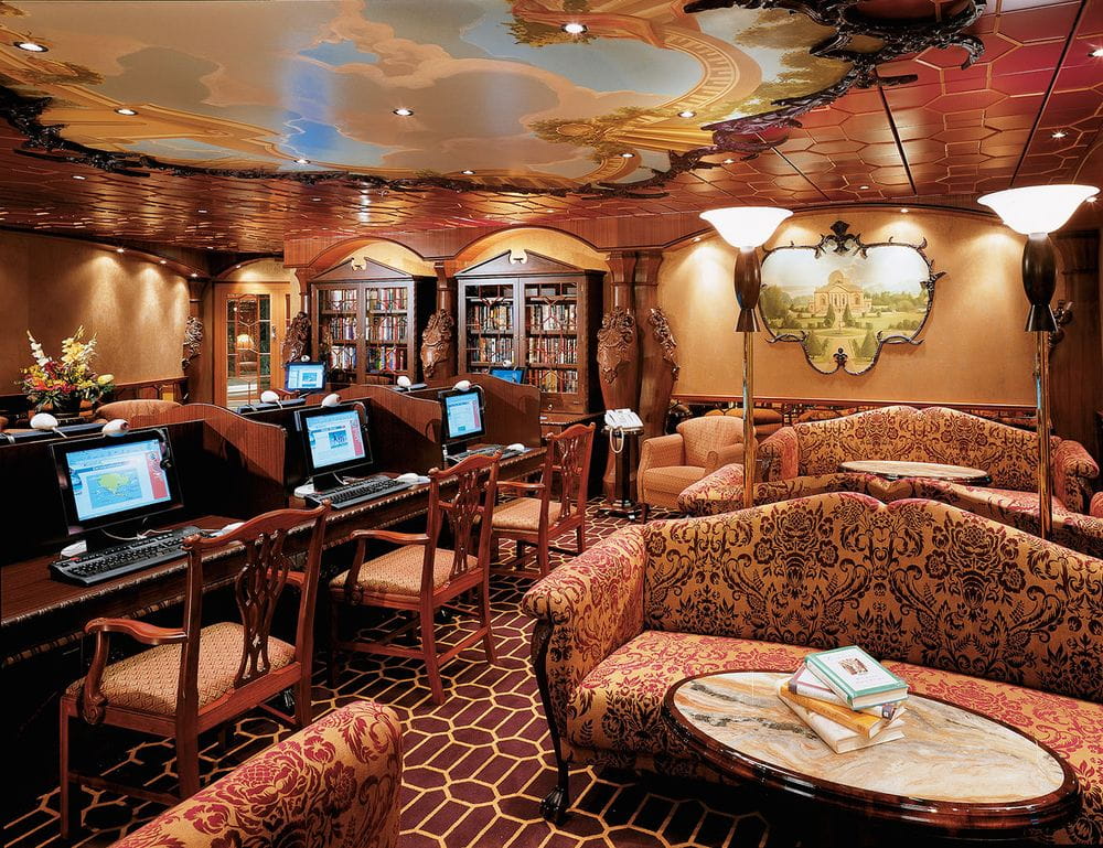 Фото Carnival Spirit