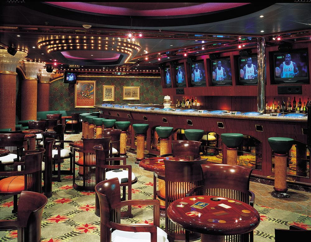 Фото Carnival Sunrise