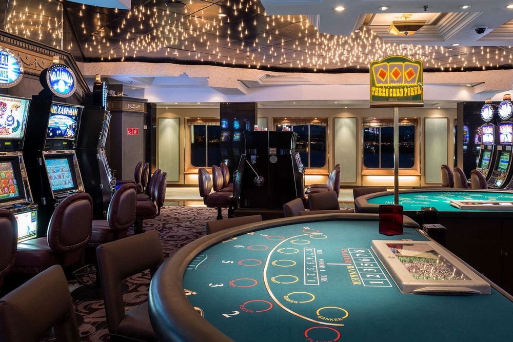 Фото Crystal Symphony
