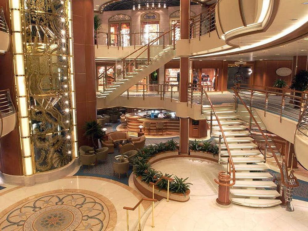 Фото Diamond Princess