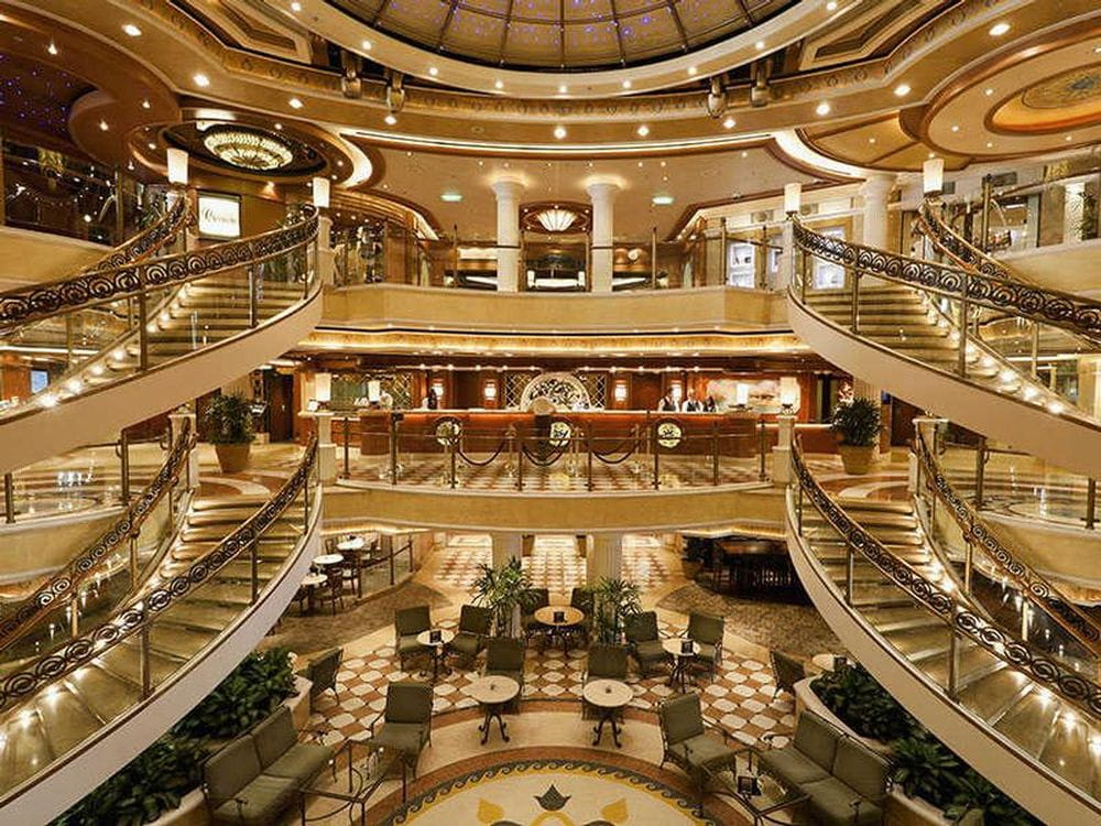 Фото Emerald Princess