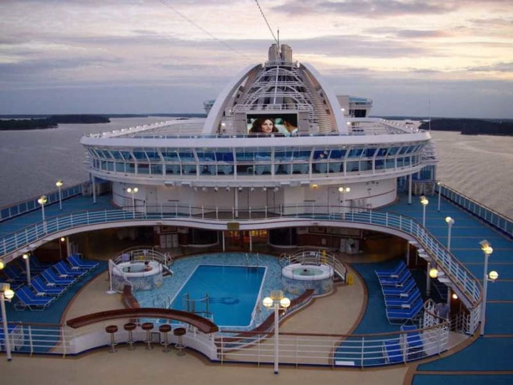 Фото Emerald Princess