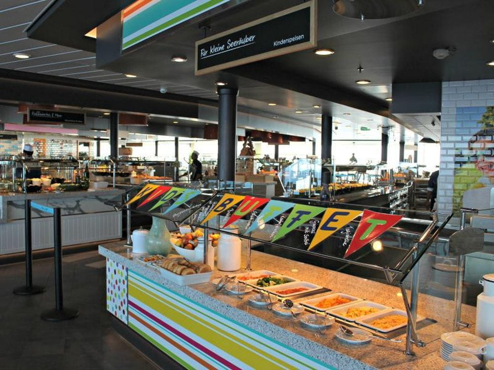 Фото Mein Schiff 6
