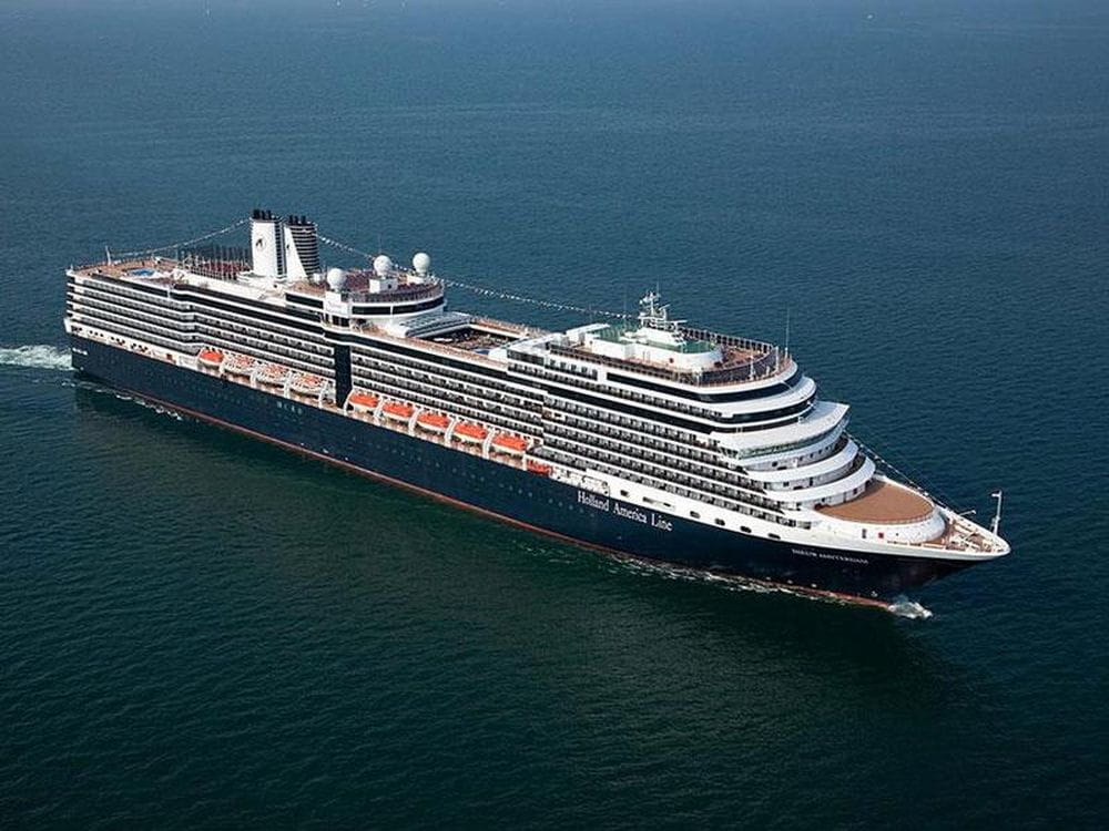 Фото Nieuw Amsterdam