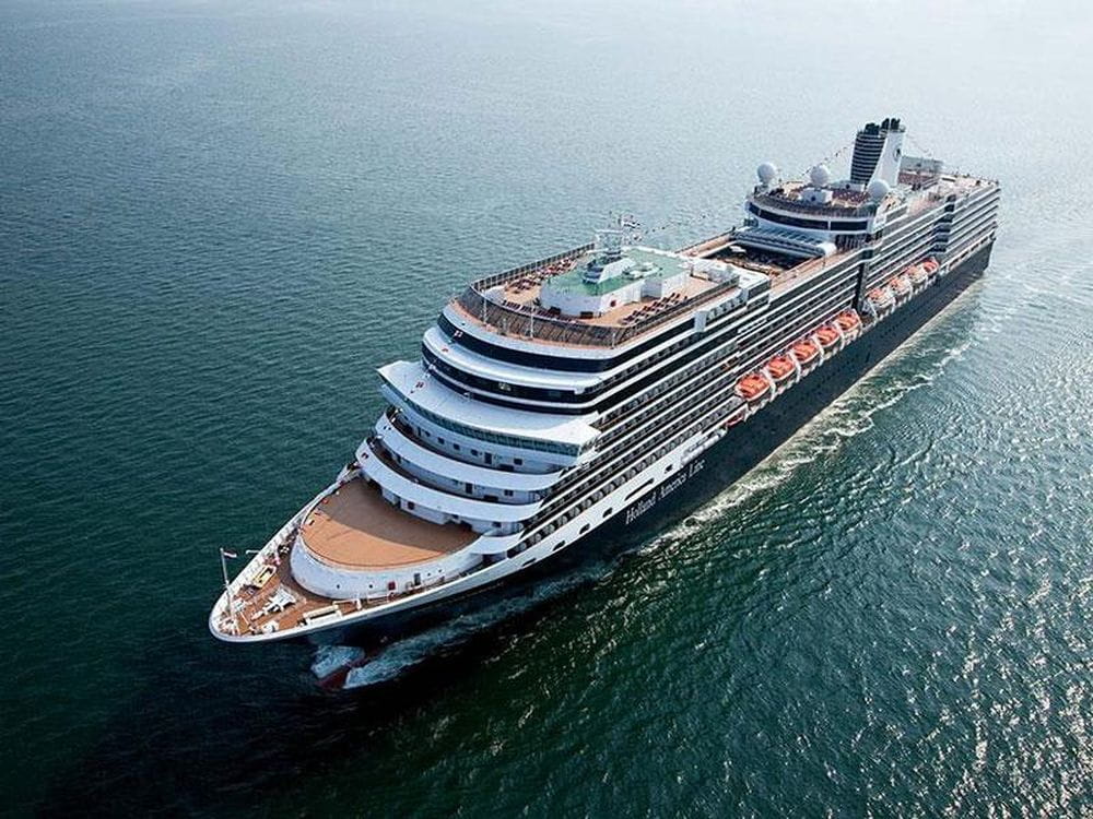 Фото Nieuw Amsterdam