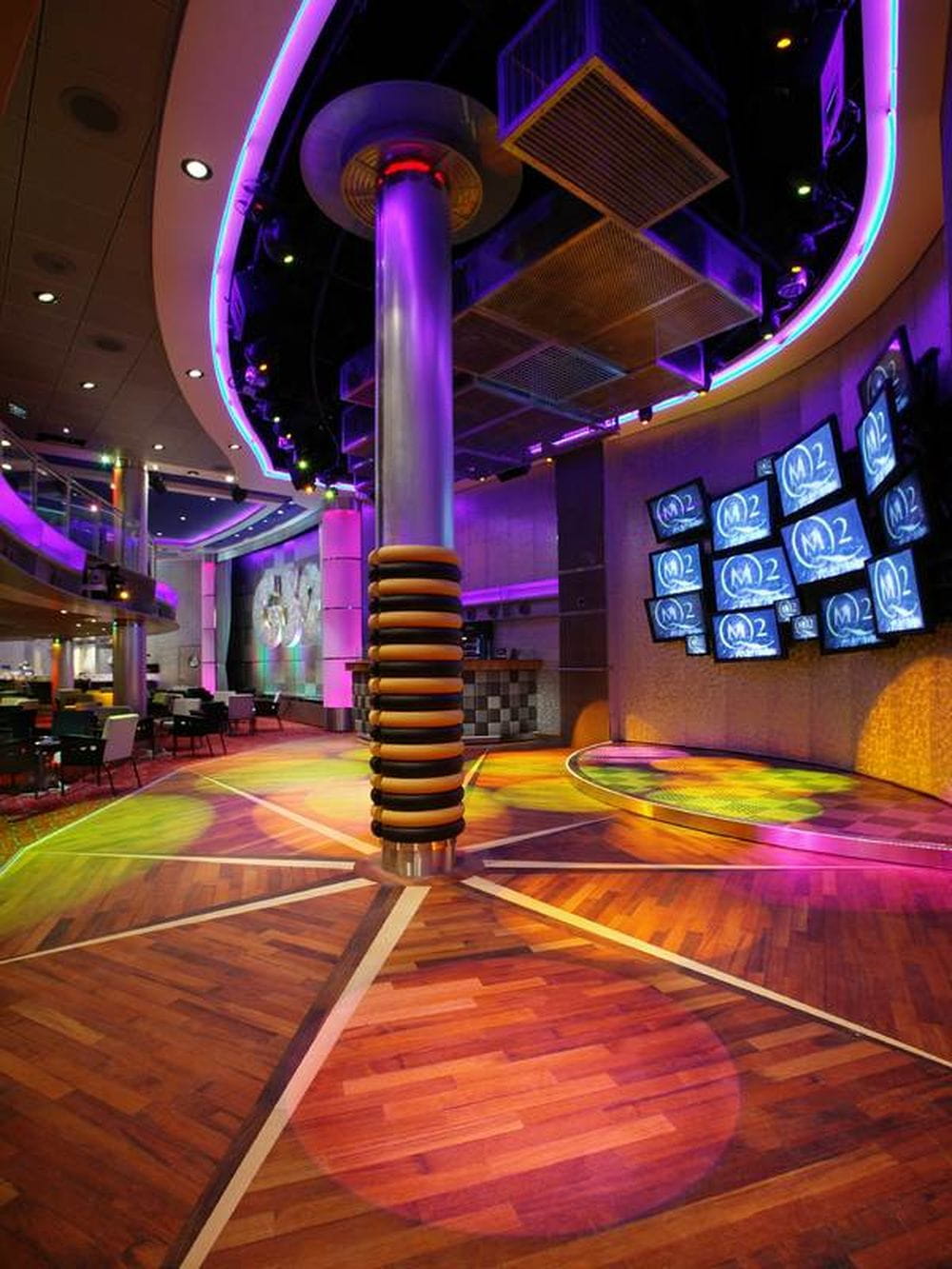 Фото Queen Mary 2