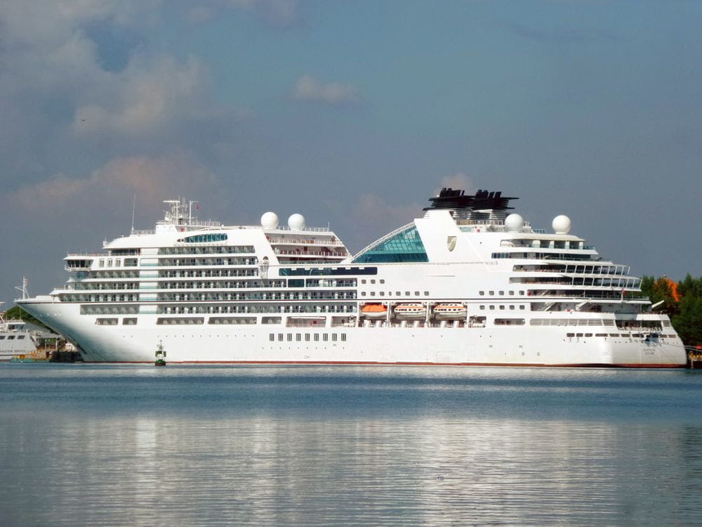 Фото Seabourn Encore